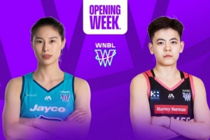 国手对决!王思雨&杨舒予迎来WNBL首秀各得11分小杨所在球队获胜