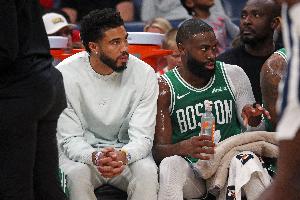 ESPN美女记者:布朗被交易后和塔图姆一直没交流两人各走各的路