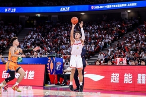 贺希宁:我们没有发挥出正常的水平大家一起合练的时间比较短